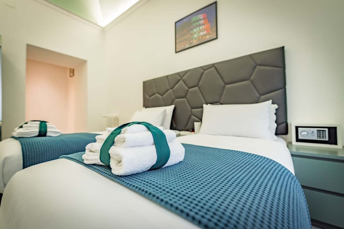 Eternal Residency gallery image 2