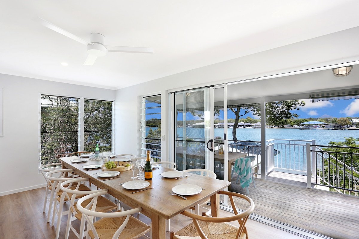 The Shore House – Waterfront on the North Shore gallery image 5