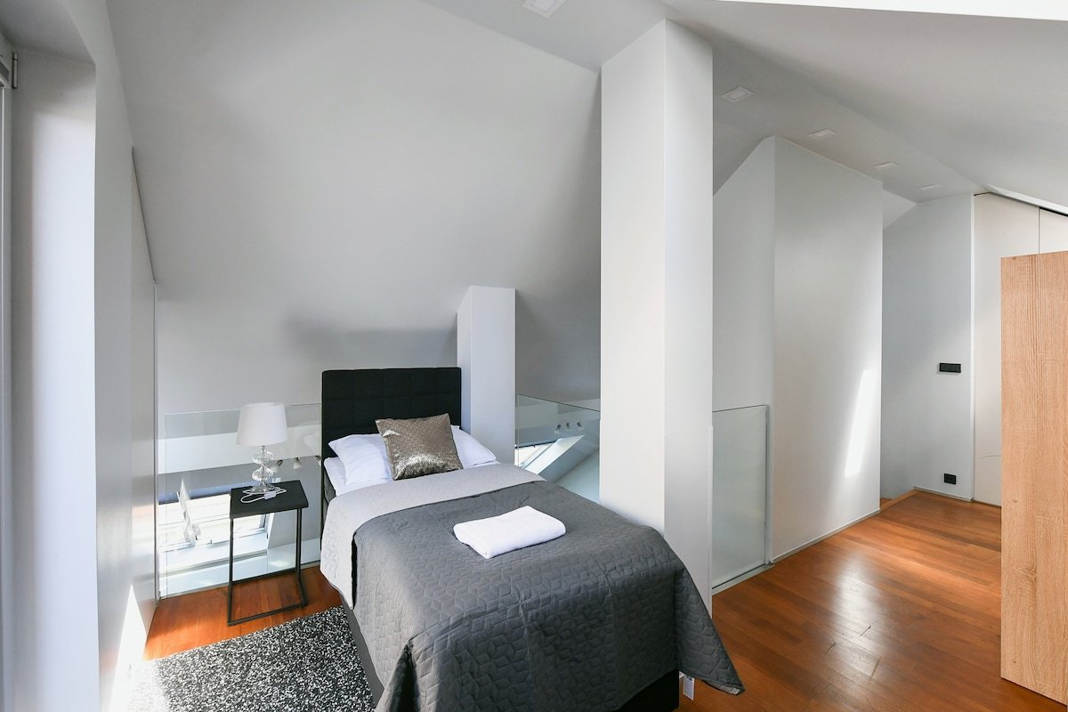 Luxury Apartment Terrace&AC in Centre of Prague gallery image 4