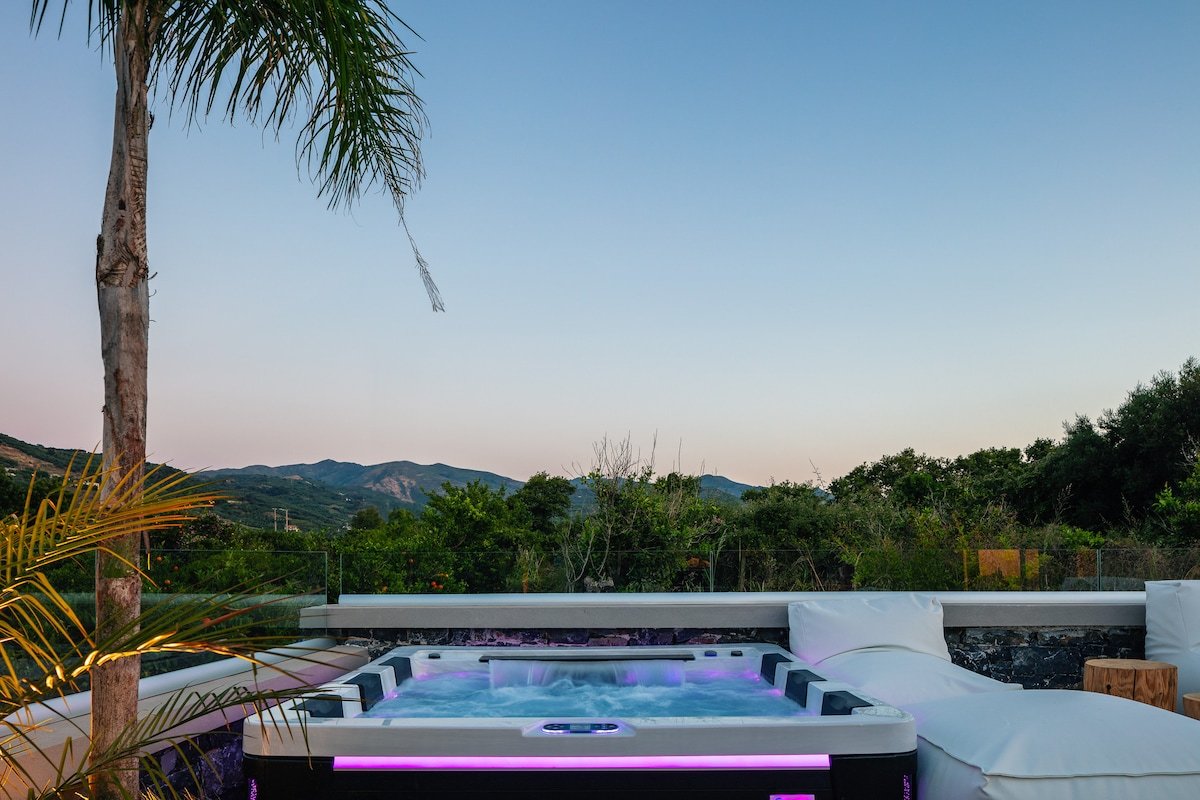 Elegant Villa in Lush Greenery with Pool Spa & Gym gallery image 5