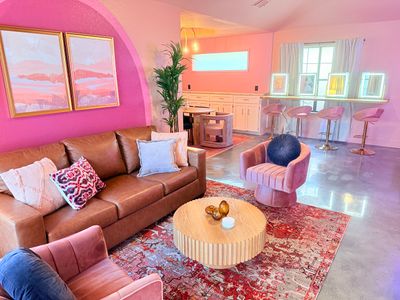 Pink Pony Club w Get Ready Stations; Near SoCo (A)