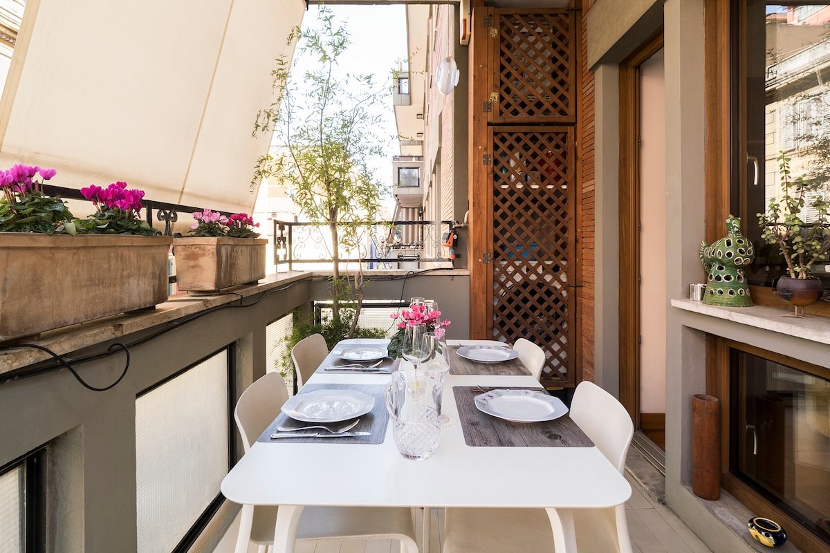 Marisol’s House, Colosseo. gallery image 5