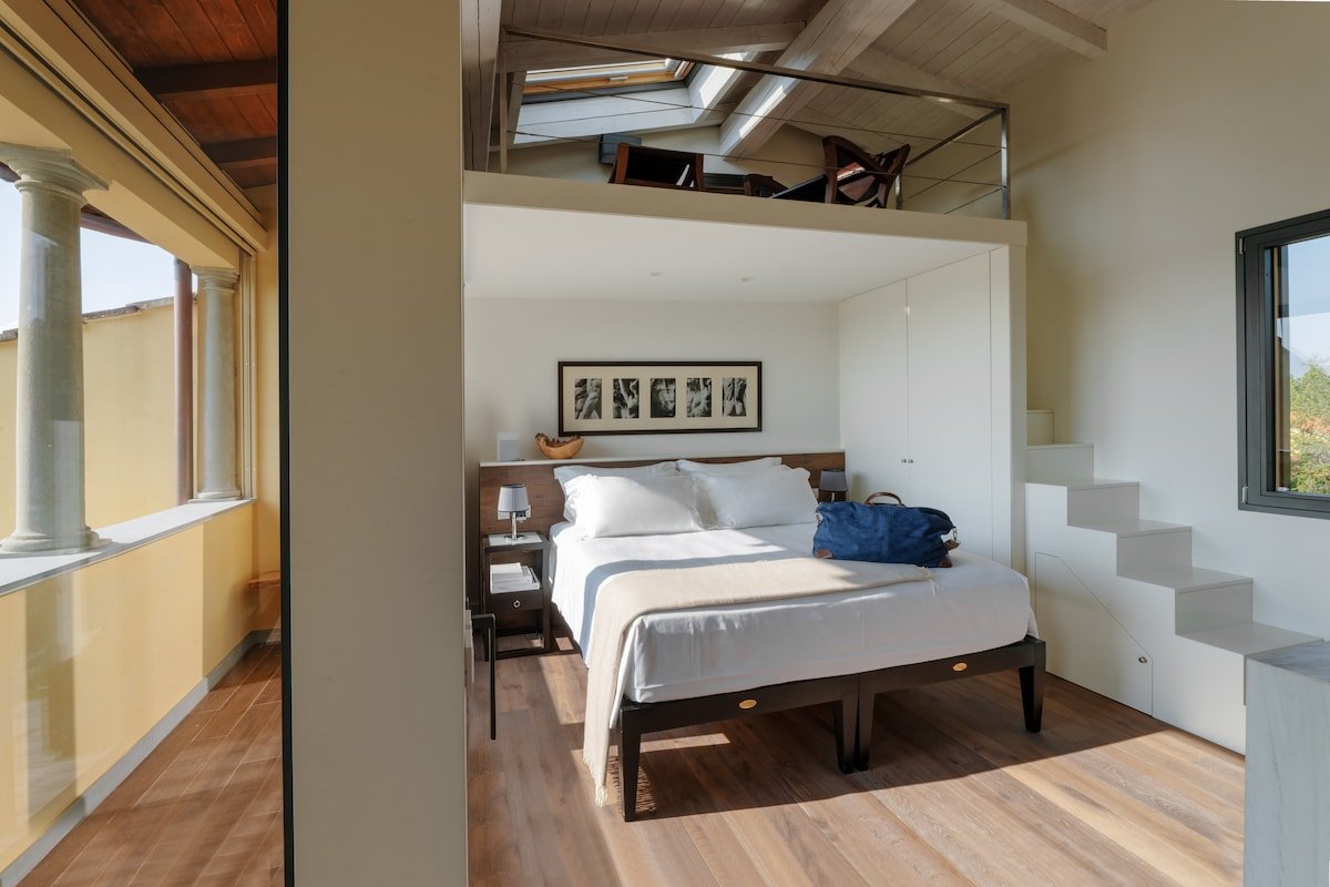 Gorgeous Villa with Postcard Views in Historical Florence gallery image 3