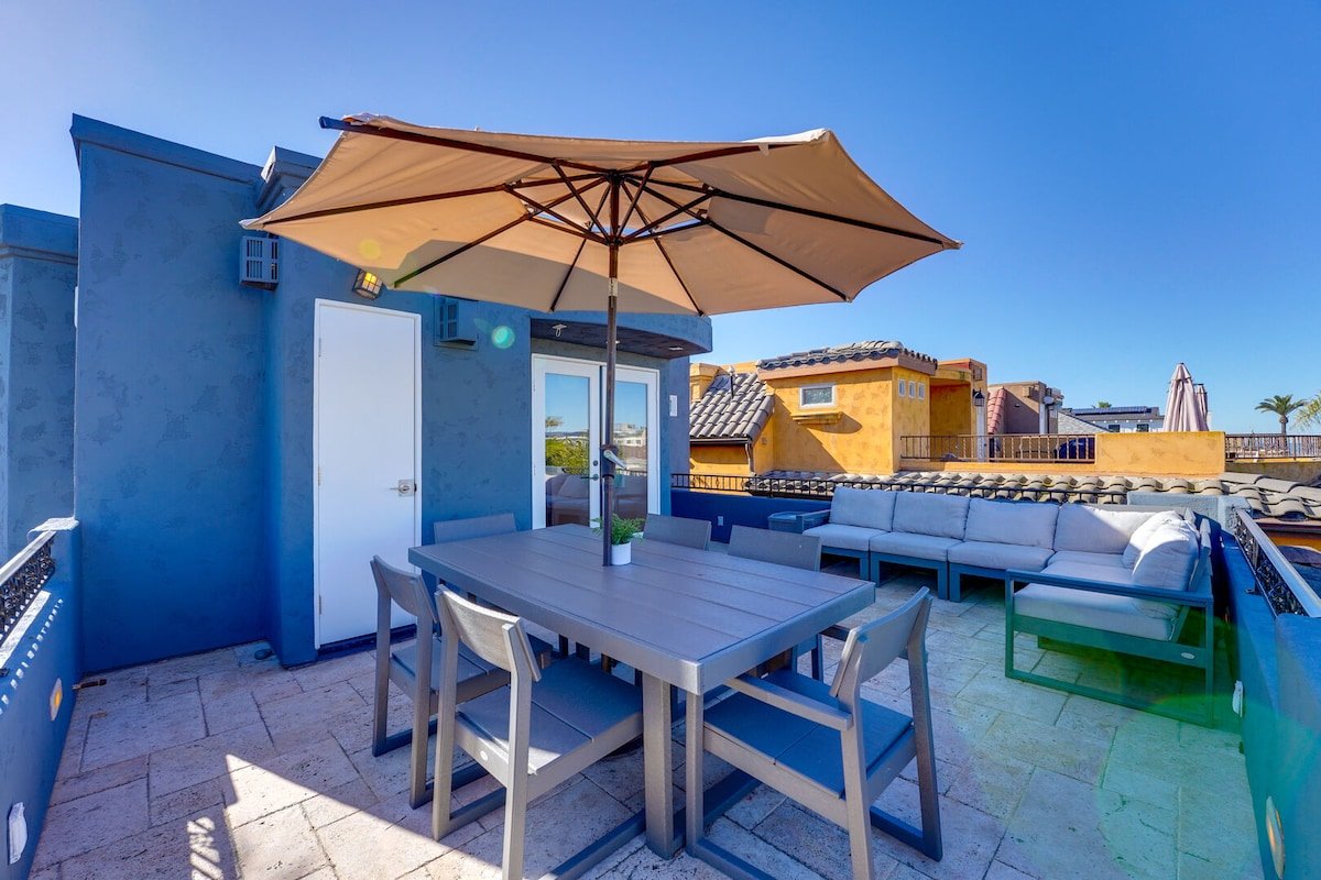 Massive Beach Home – Dog Friendly, AC, Steps2Sand! gallery image 2