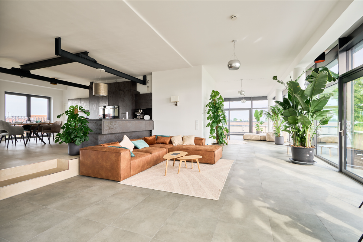 Luxury Penthouse with Rooftop Terrace & Sauna