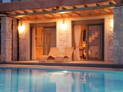 Private 2-Villa Estate for 8 | Pool & Sea View