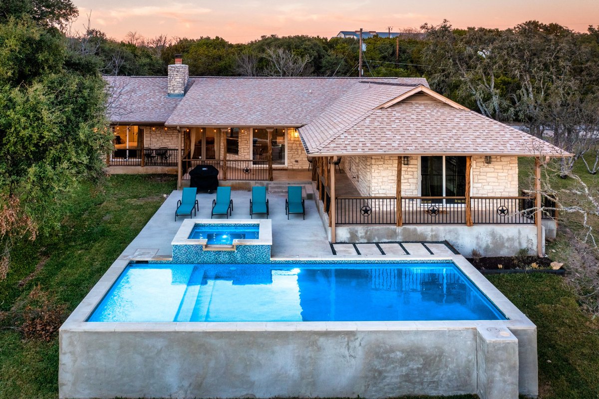 Luxe Ranch Life-Heated Pool+Spa. 10 Min Downtown!