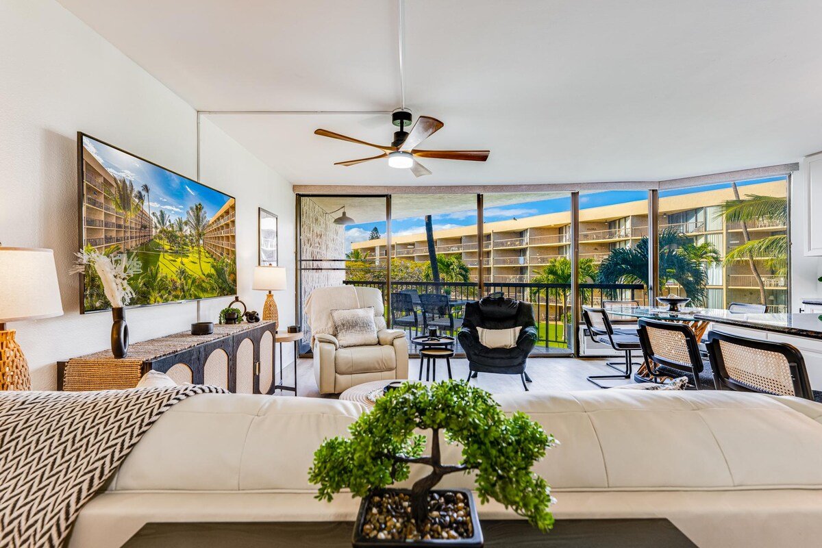 Gorgeous Modern & Sophisticated Remodeled Ocean Fr gallery image 5