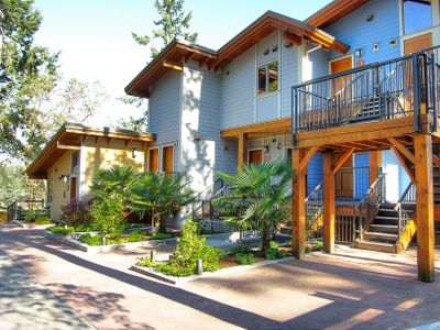 Salt Spring Island – 2BDRM/2BATH – Mariner’s Loft