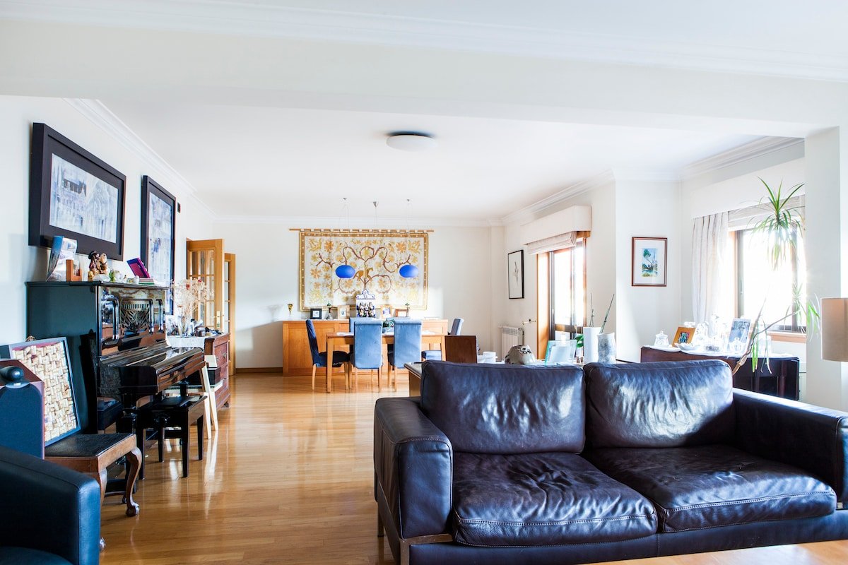 Spacious Flat 5 Bedrooms 250m2 gallery image 2