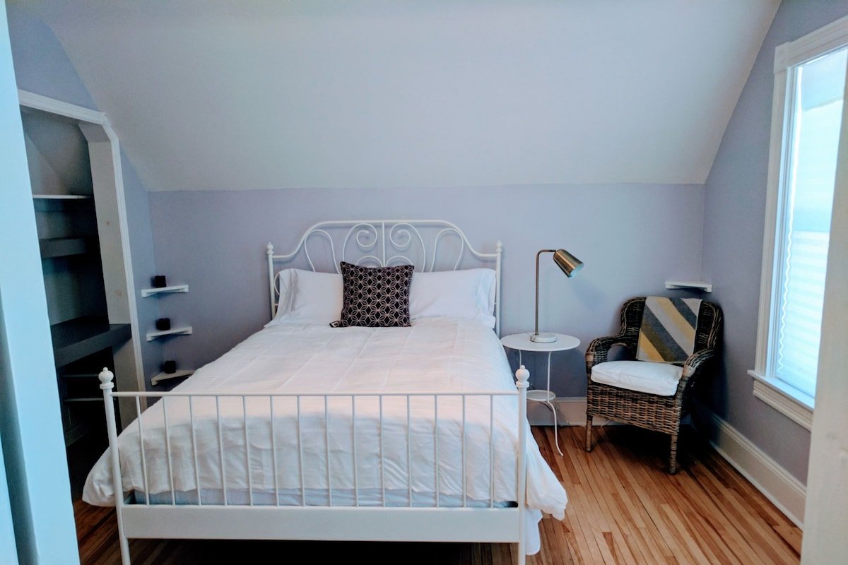 Purple gallery image 4