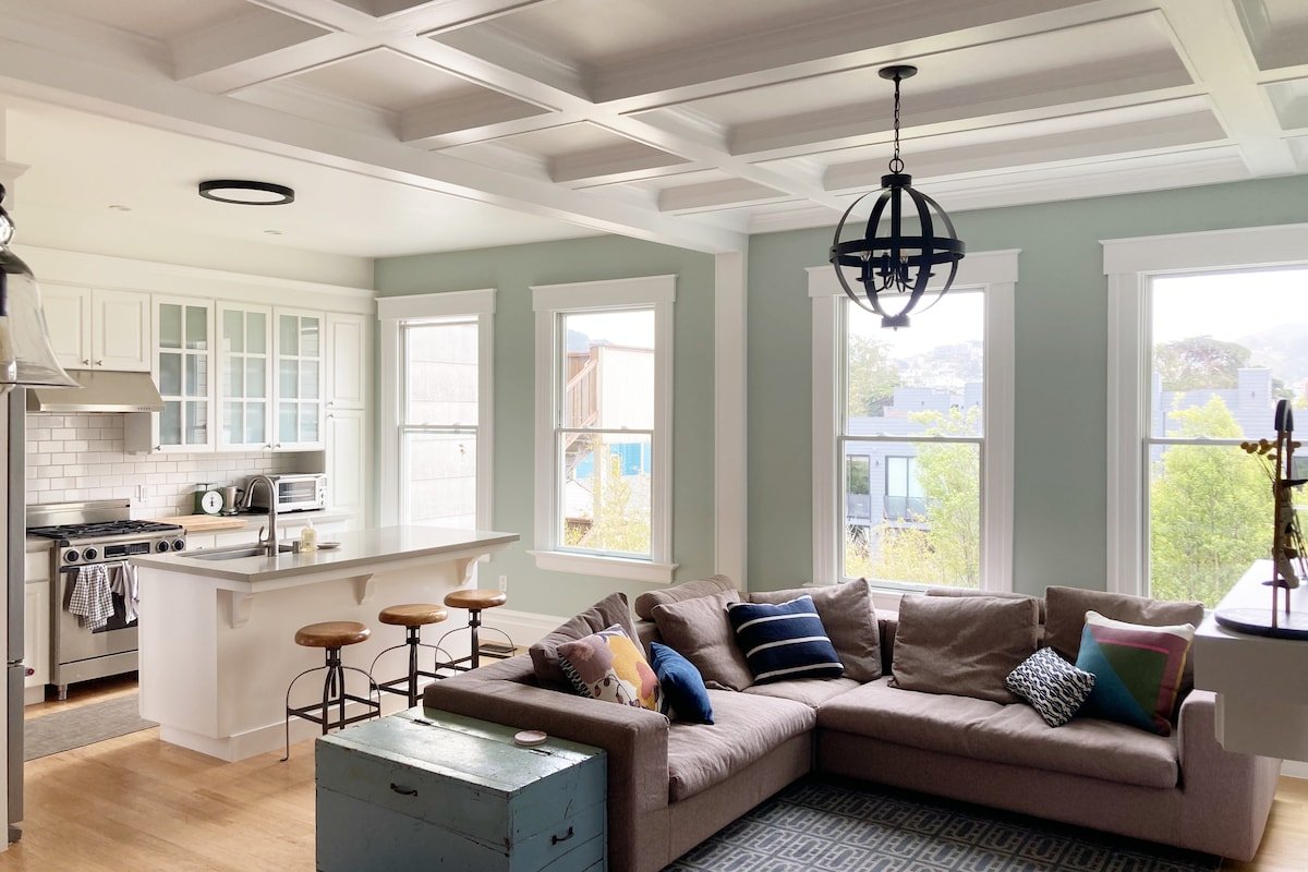 Sweet Edwardian NOPA 3Bd w/Views & Parking gallery image 3