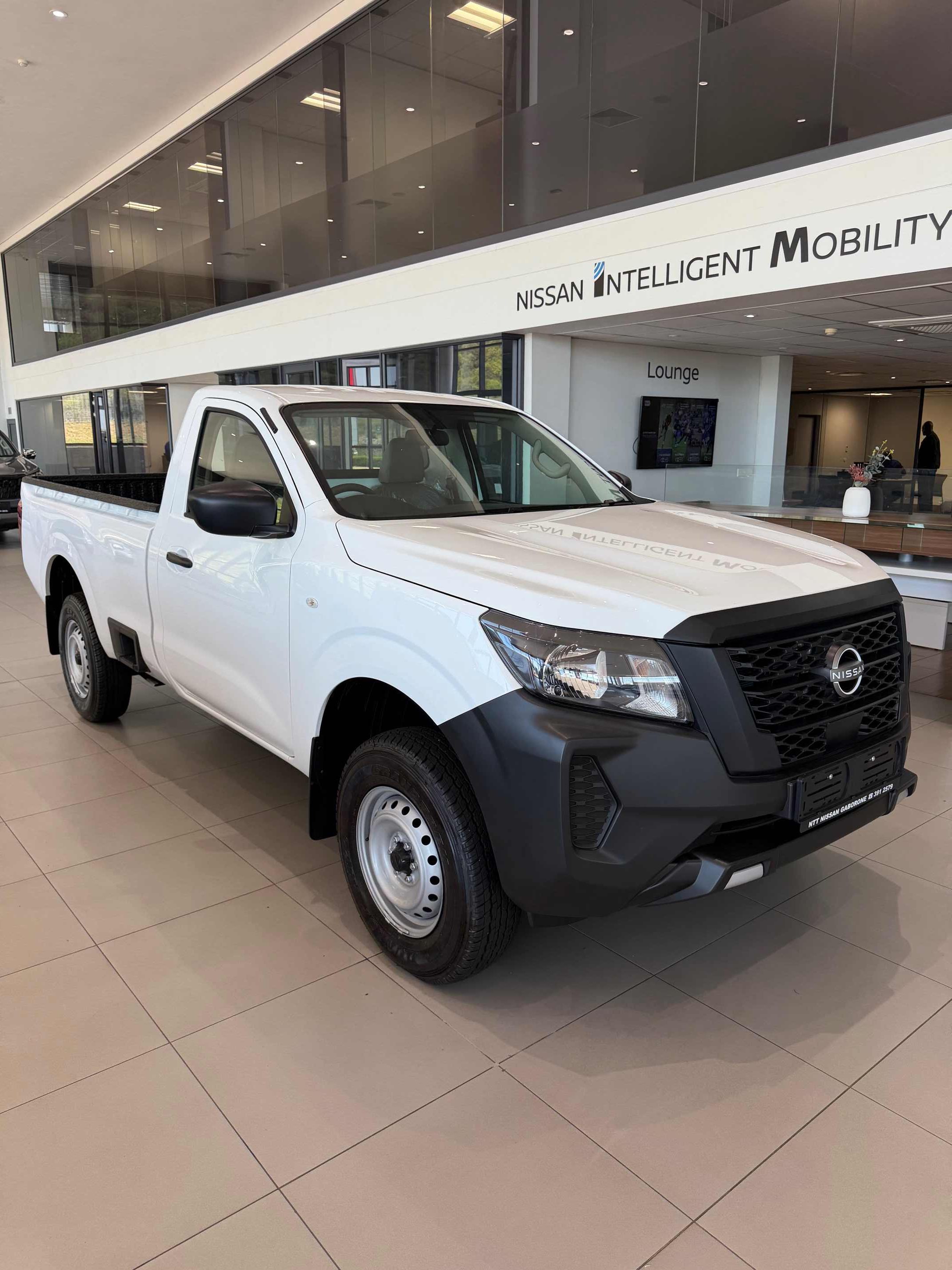 NISSAN NAVARA 2.5DDTI XE S C P U for Sale in South Africa