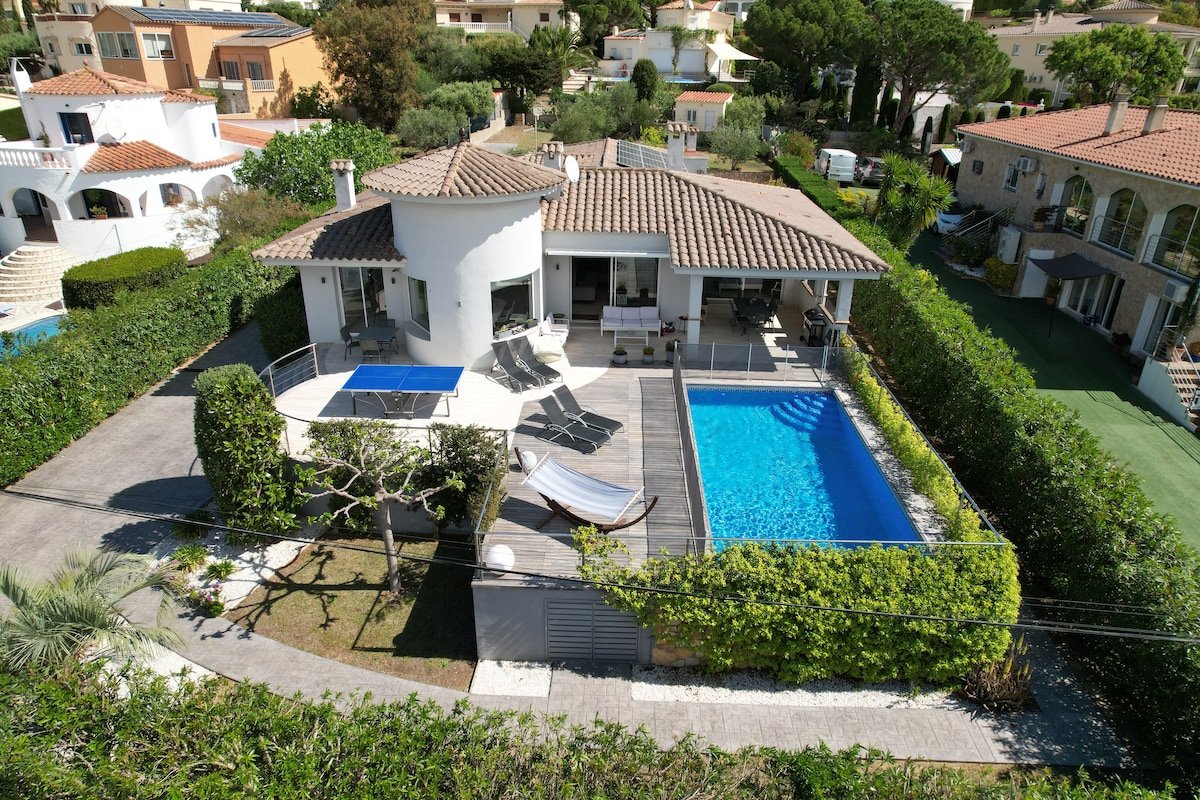 Villa 7 Heaven- Can Isaac-Palau S-Costa Brava gallery image 2