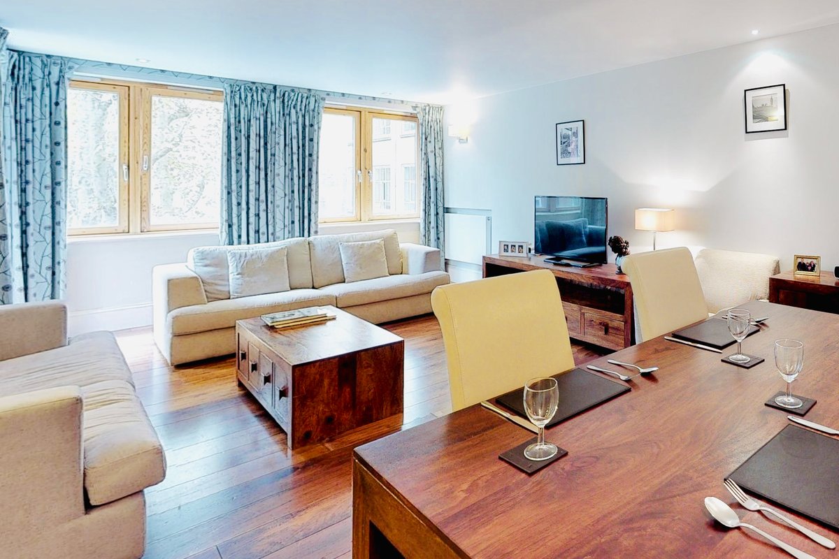 Spacious family apartment with terrace