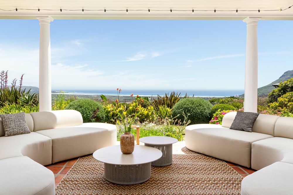 21 Sapphire Way L 53