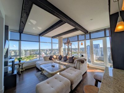 Penthouse View! Central Location!