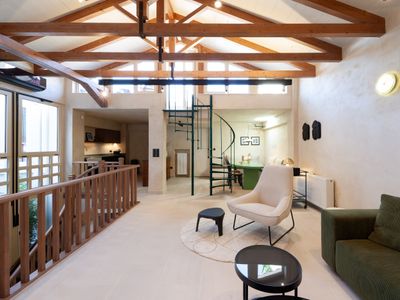 Elegant Luxury House in Plaka with Akropolis View