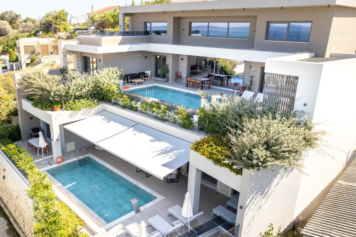 Seafront villas I Free* Heated pools & 100m to Sea