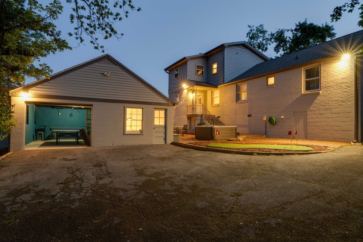 NEW Playground – Hot Tub|Games|Pool|Broadway Buzz gallery image 2