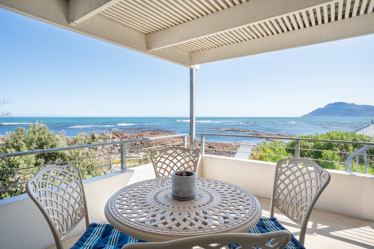 Kom Breeze Beach House, Arum Place, Kommetjie gallery image 2