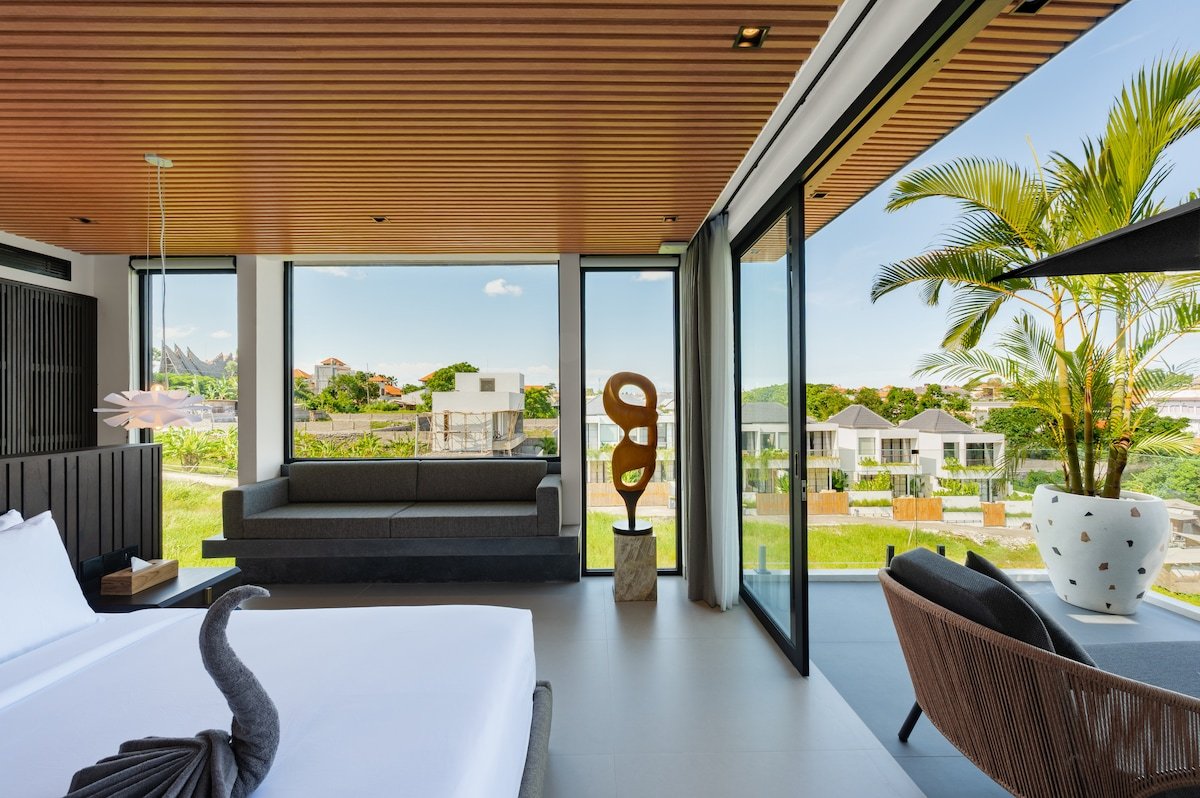 MAR Bali • 5BR Luxe Villa • PS5, BBQ &Private Pool gallery image 3