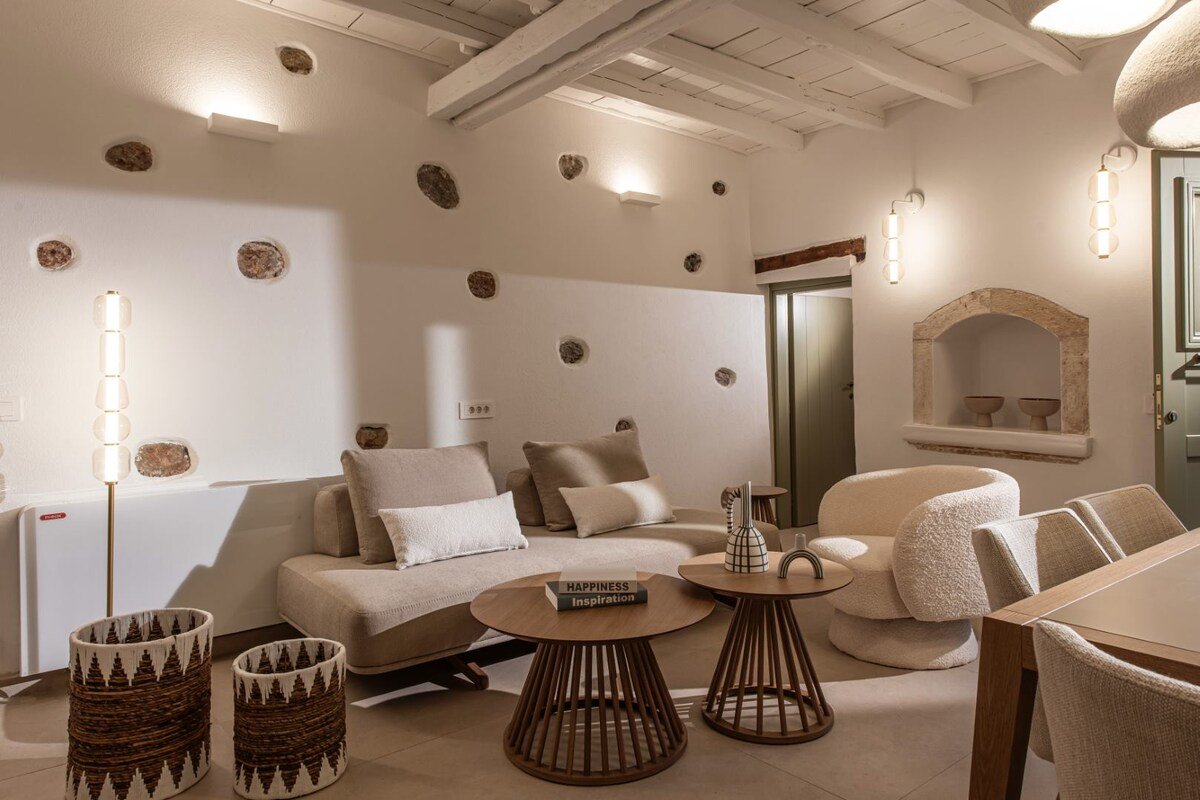 Mint Villa Private Pool and Jacuzzi “by Checkin” gallery image 4