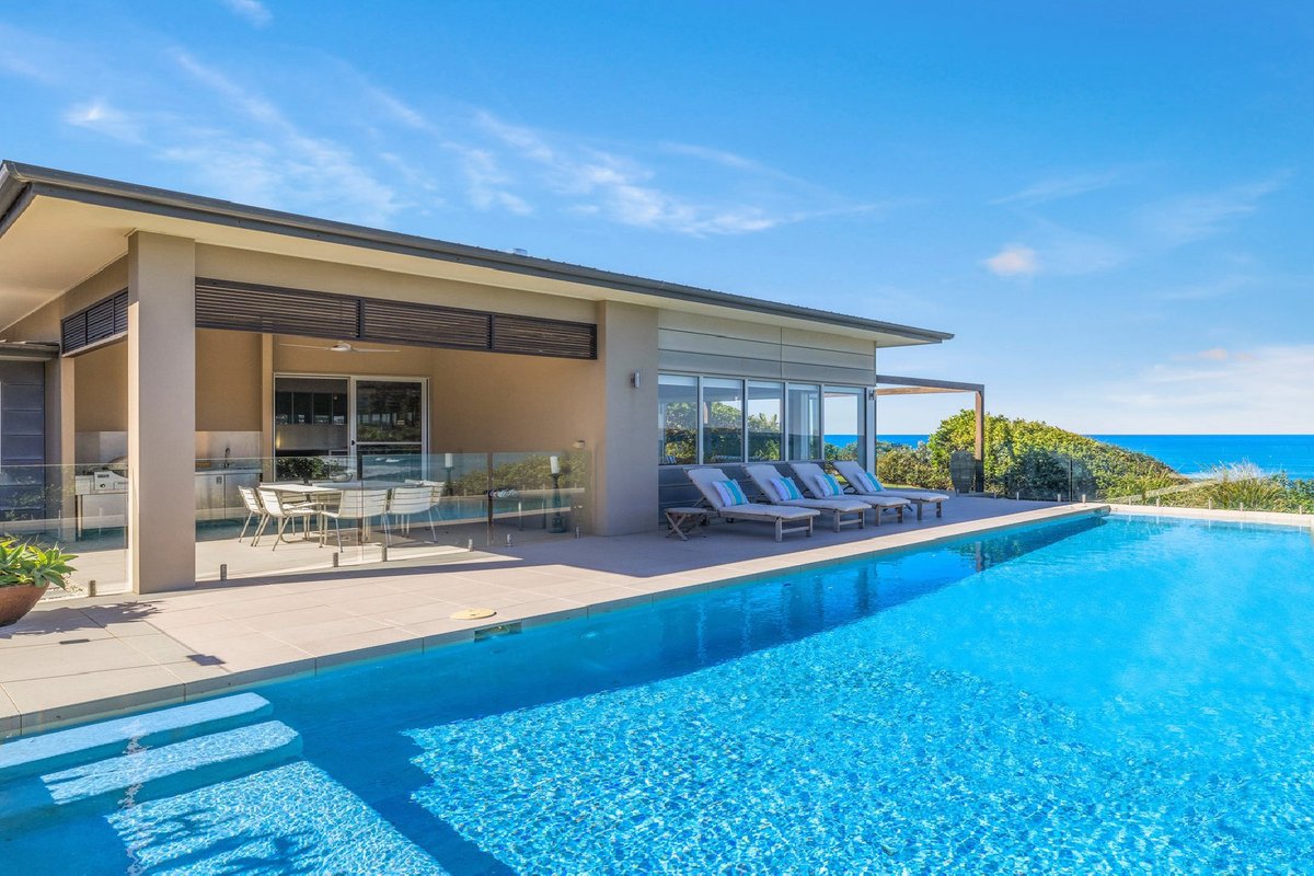 Osprey – Amazing Location, Pool, Beach