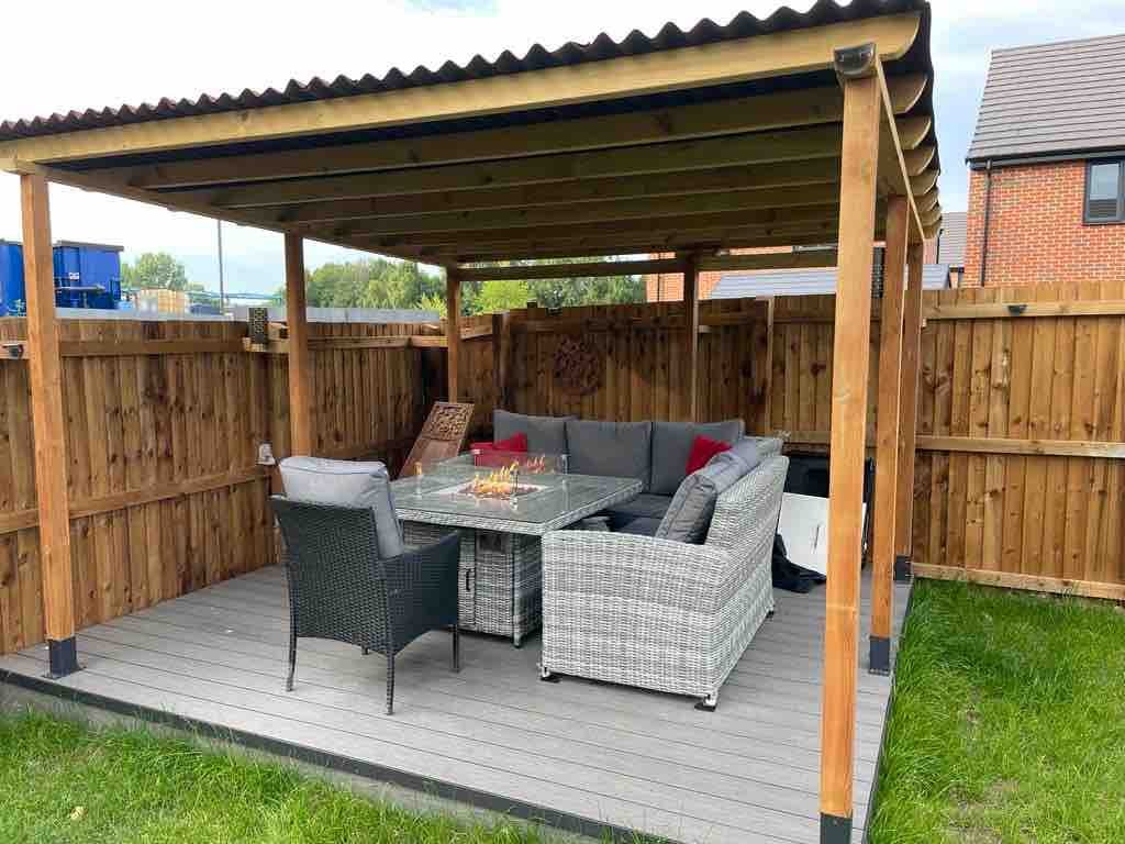 New built 3bd wt garden& en-suite b/room,Sky,PS5 gallery image 4