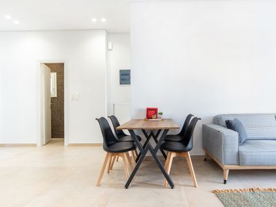 Le Βonheur Εnsoleillé