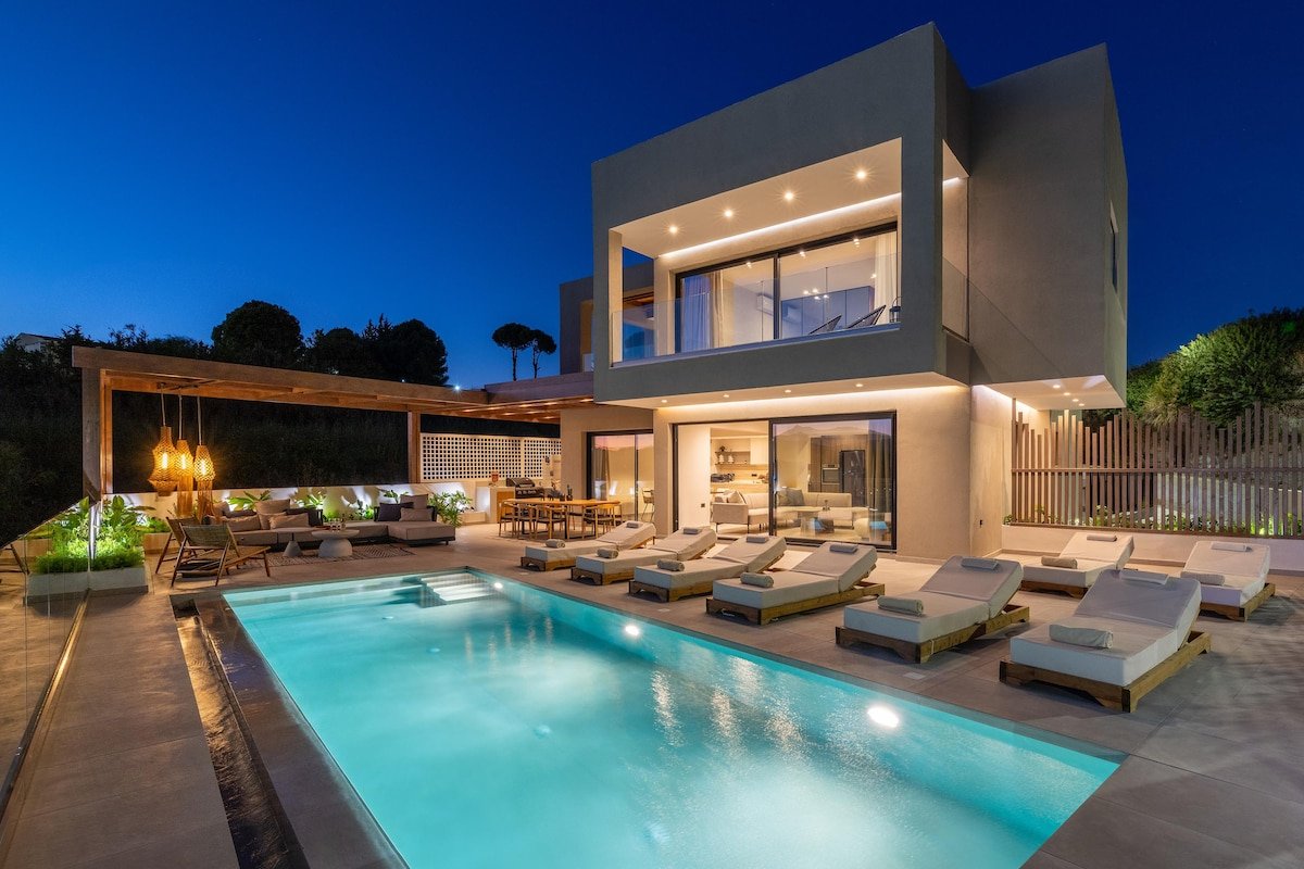 Mirena Luxury Living-Mirena Villa gallery image 2