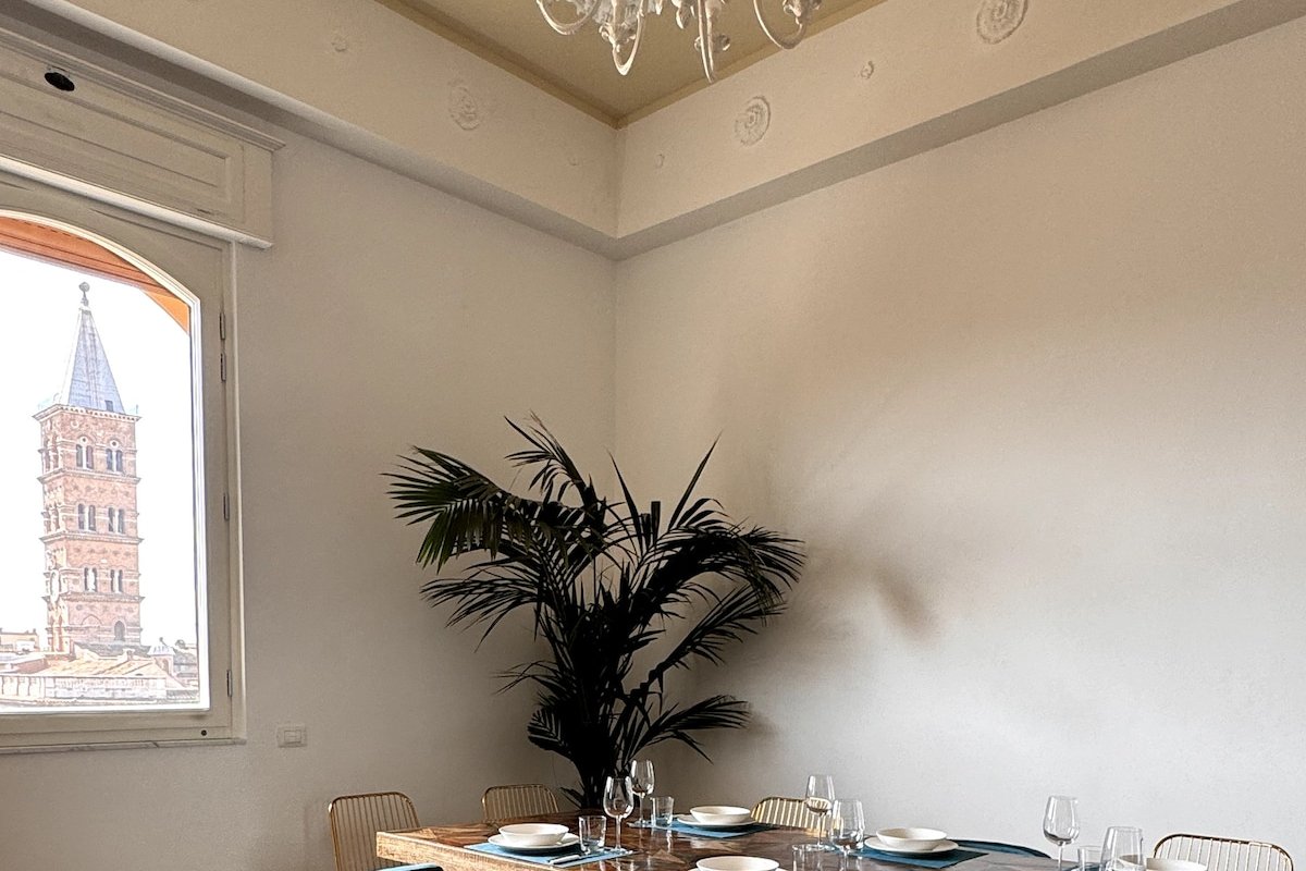 MarbleApartment gallery image 5