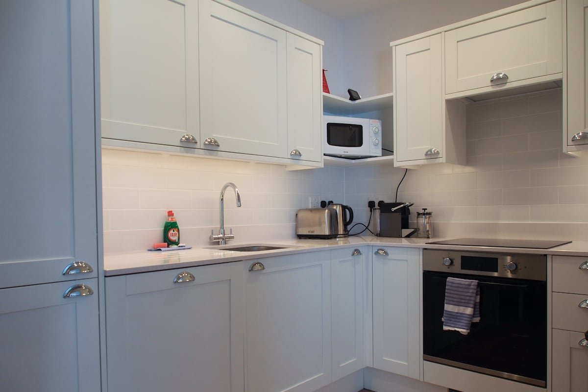 New Town Georgian w Modern Interior on Heriot Row gallery image 5