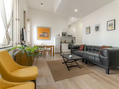 Lv Premier Chiado CH5- ac, elevator, central NEW