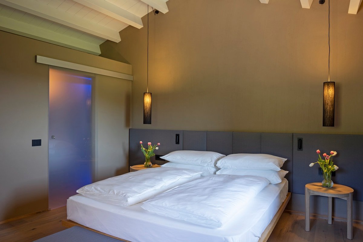 Rara Factory Luxury Villa adults only gallery image 5