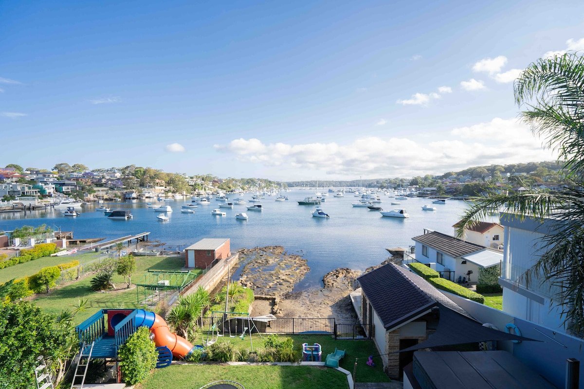 LUXURY WATER-FRONT APARTMENT – CRONULLA gallery image 4