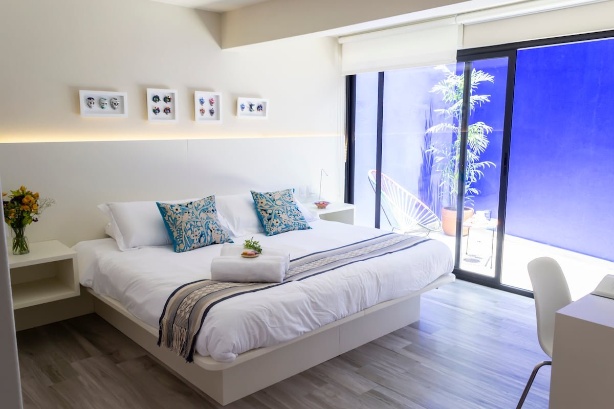 Dazzling house in Coyoacan gallery image 2