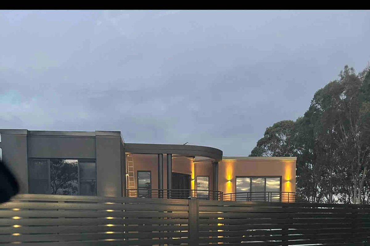 Resorts Luxury Mount Vernon 2178 on acreage