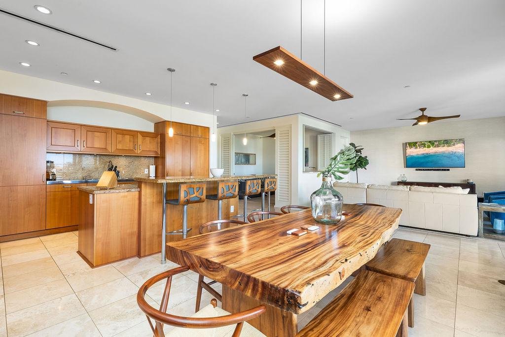 Stunning Luxury Remodel I Wailea Beach Villas J206 gallery image 4