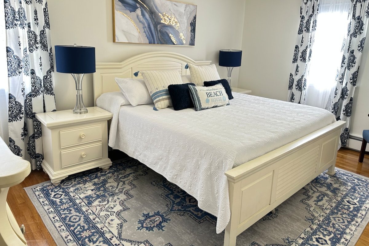 Entire House 6BR – Close to the beaches gallery image 4