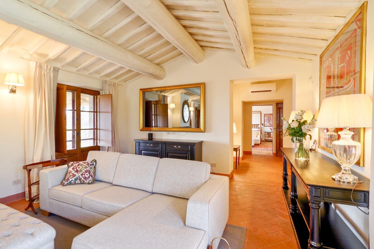 Camparone gallery image 5