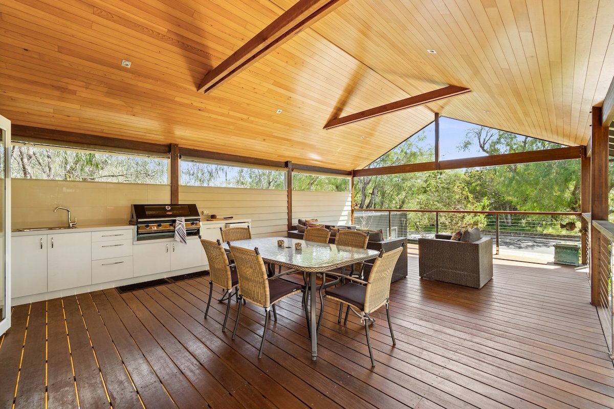 Sand Castle—Beach Bliss, Expansive Alfresco Living gallery image 3