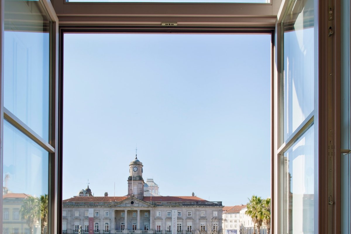 BOUTiQUE Rentals- THE MiRa*DOURO Ribeira Apartment gallery image 2