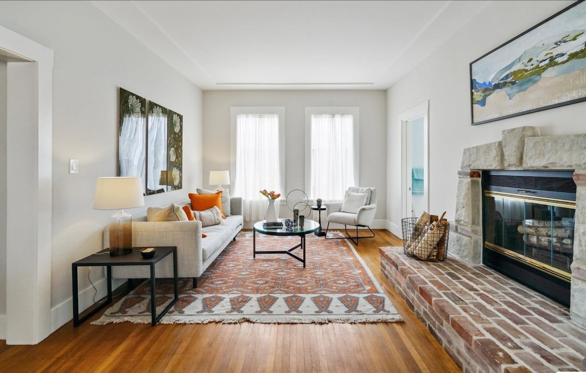 Charming Chez Toi Cottage with Lush Garden gallery image 2