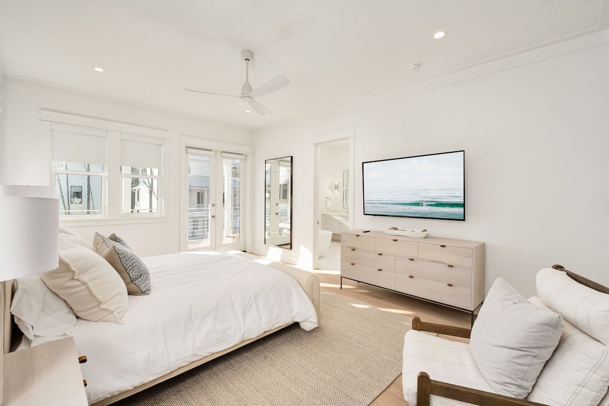 Pelayo Solage|Deeded Beach Access|Private gallery image 4