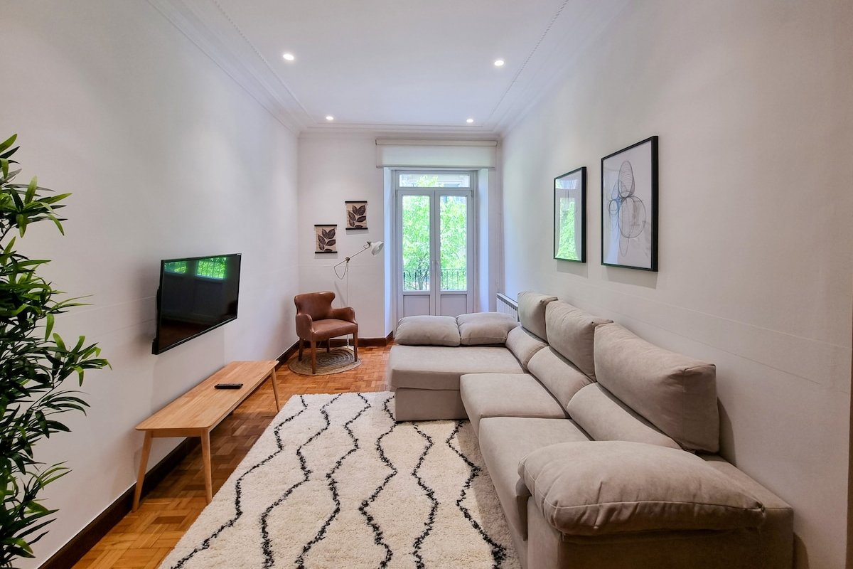 Costa Getaria gallery image 2