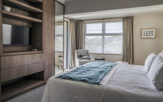 Photo 4 of Condo Carolina accommodation in Camps Bay, Cape Town with 3 bedrooms and 3 bathrooms