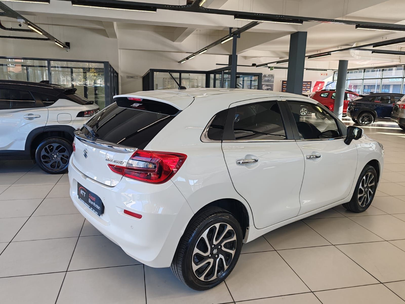 Used car gallery
