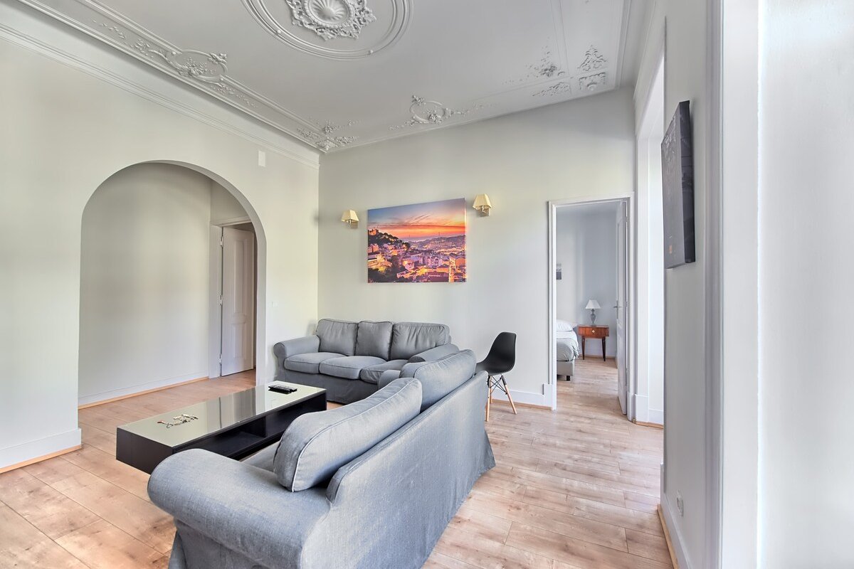 Lisbon Comfy Apartment II – Metro at the door gallery image 3