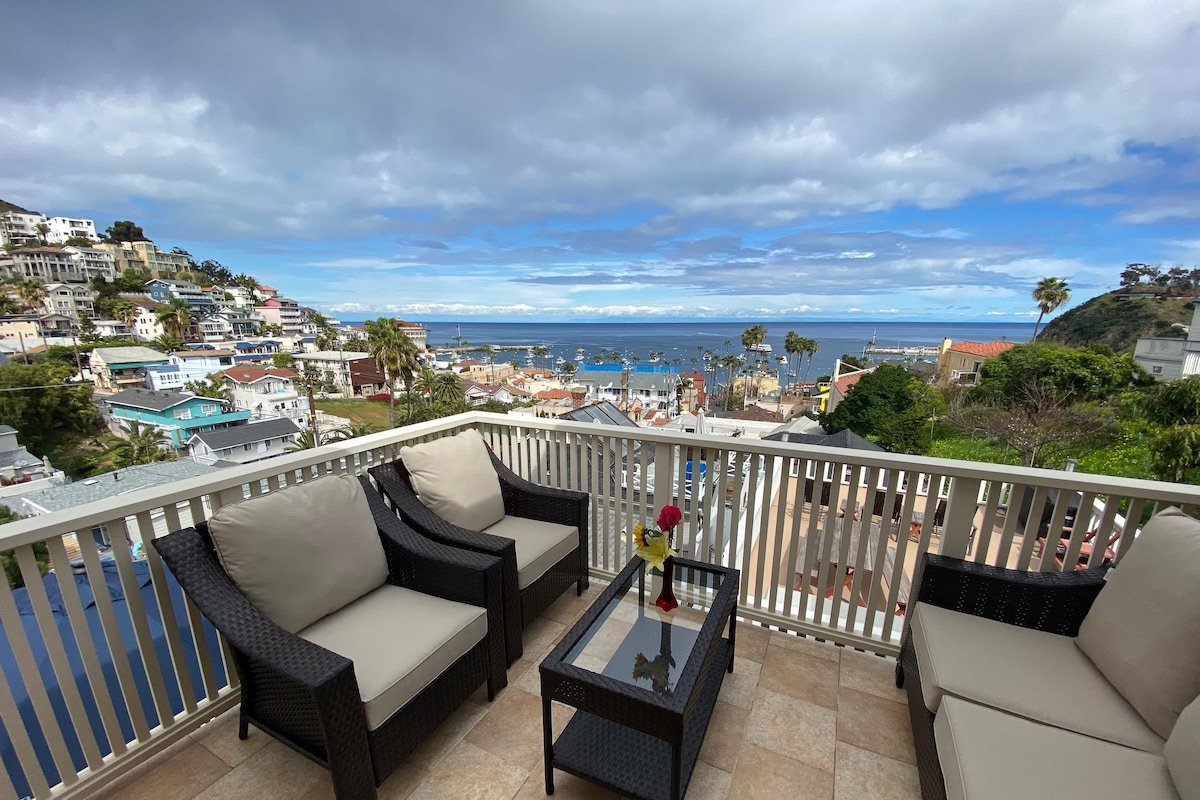 Catalina Two Bedroom View Home gallery image 2